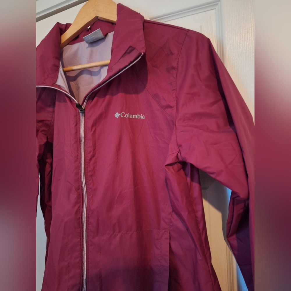 Columbia Magenta Outdoor Rain Jacket